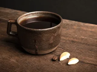 萊茵咖啡 哥倫比亞 薇拉，完成後的飲品成品照